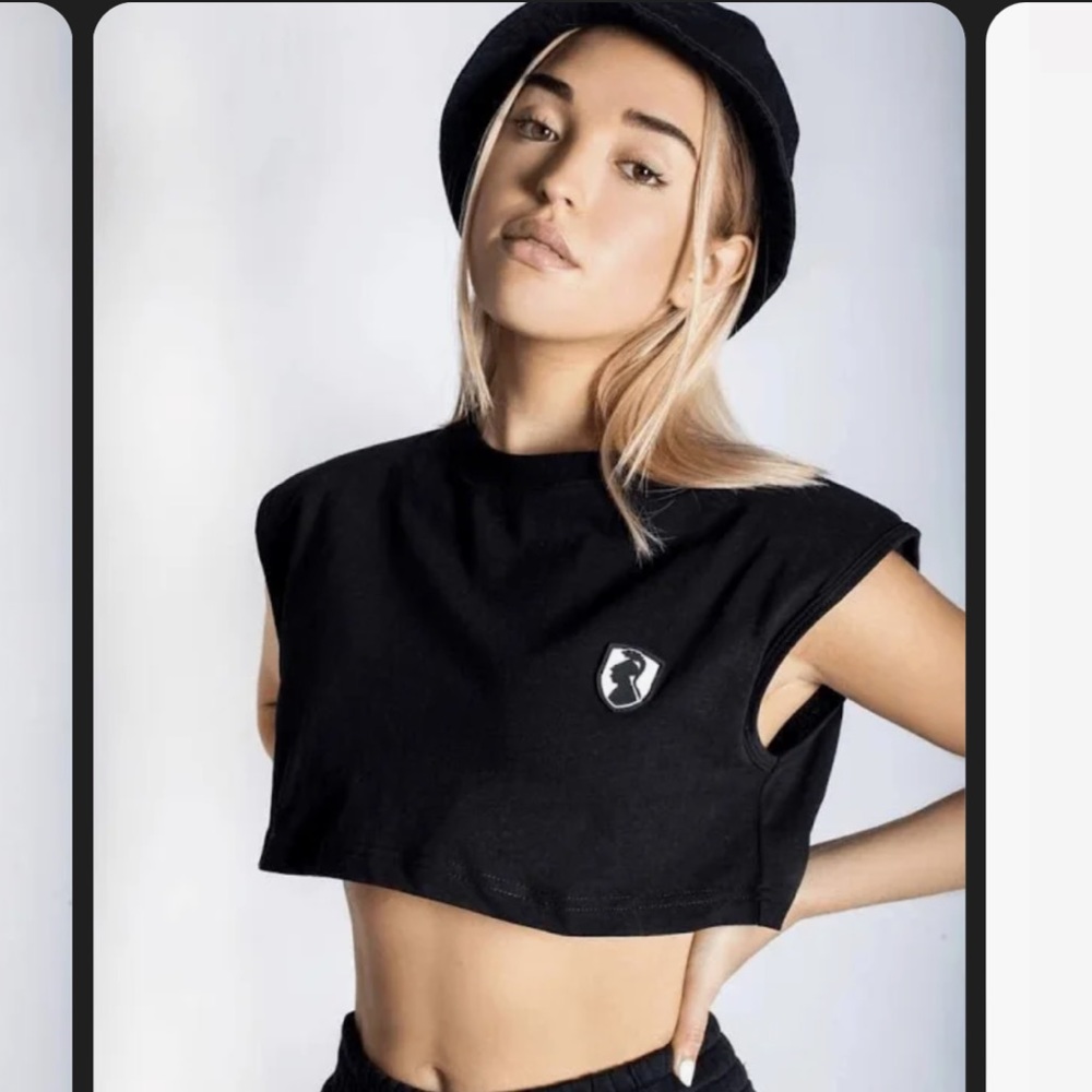 NWT VHNY by Vivienne Hu New York Logo Olive Cropped Top w Shoulder Pads - Size S